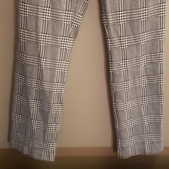 Pants - Picture 2 of 4